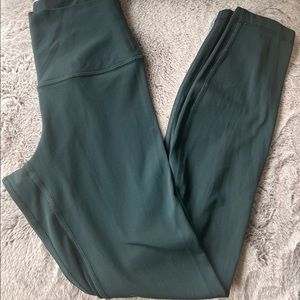 ❤️SOLD❤️ Lululemon Submarine Aligns 25”